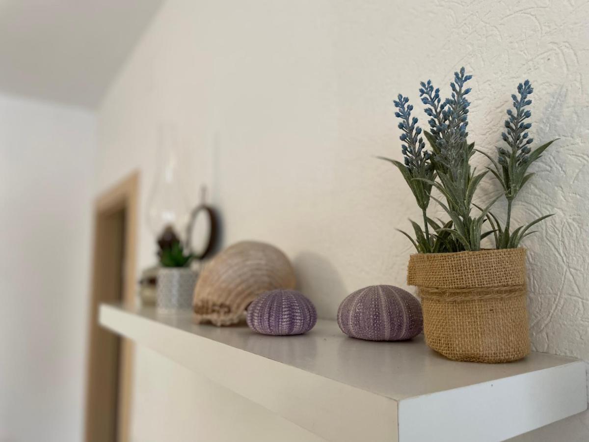 Studio Apartment Klaric Vis Kültér fotó